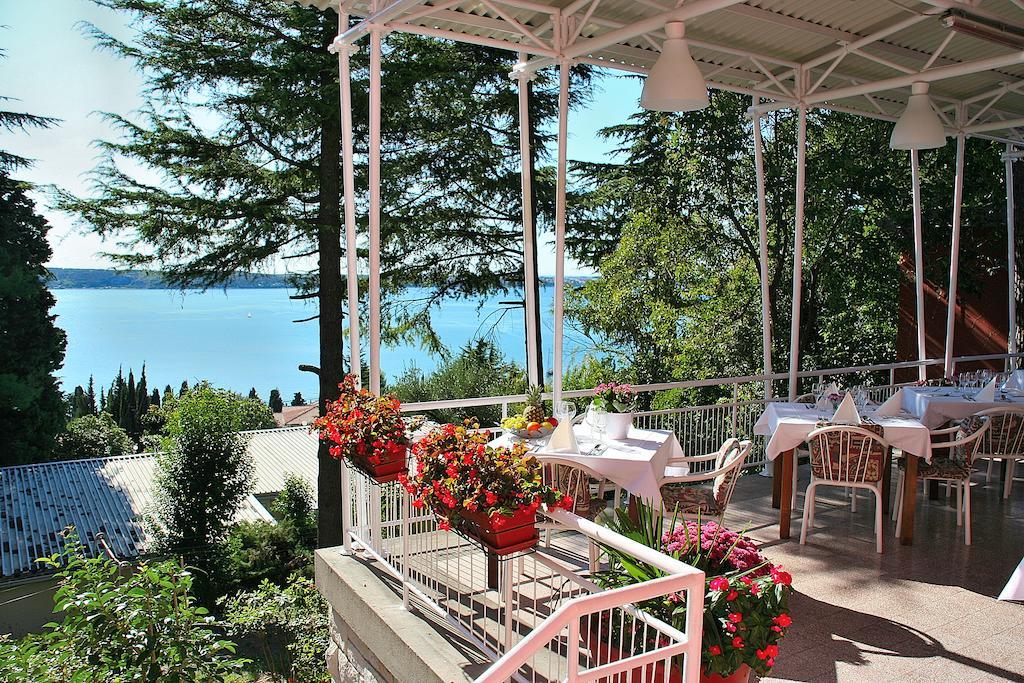 Maestral Residence Portorož Buitenkant foto